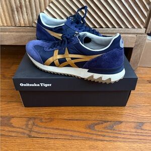 Onitsuka Tiger by Asics California 78 Ex unisex Navy and Gold Sneakers
